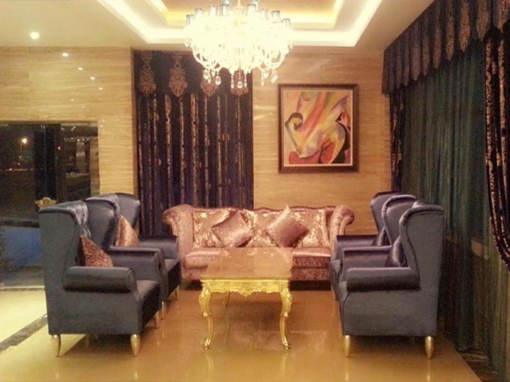 Star World Hotel Naypyidaw Zewnętrze zdjęcie