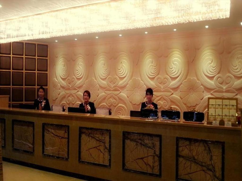 Star World Hotel Naypyidaw Zewnętrze zdjęcie