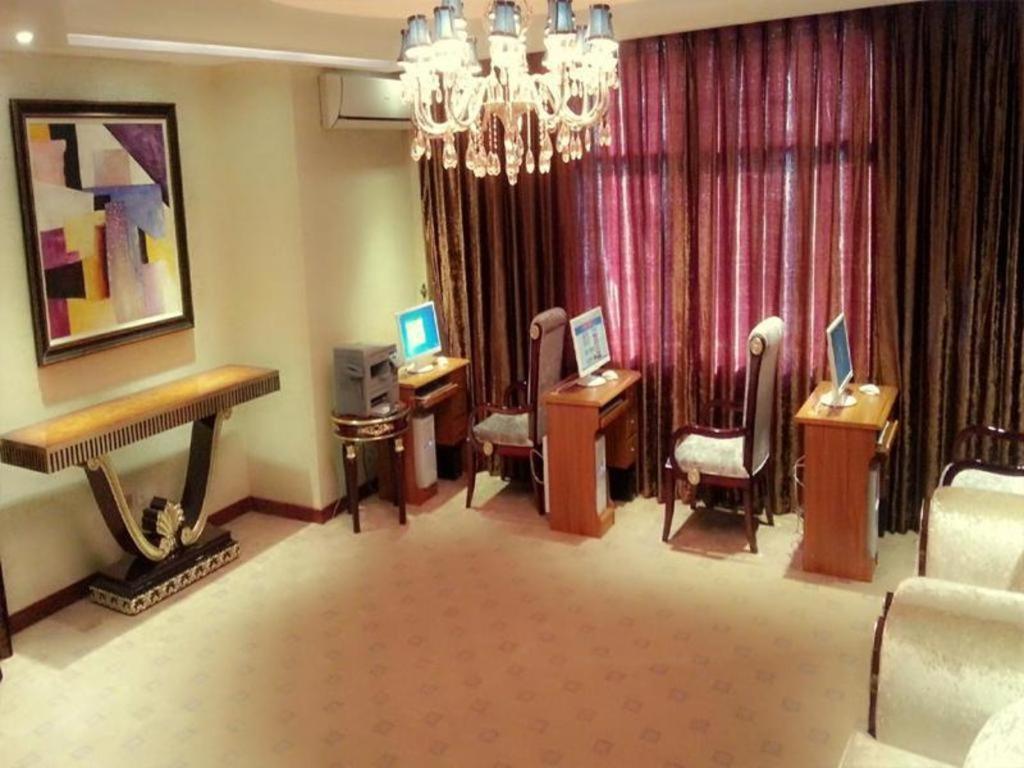 Star World Hotel Naypyidaw Zewnętrze zdjęcie